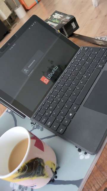 Surface Tablet mit Linux